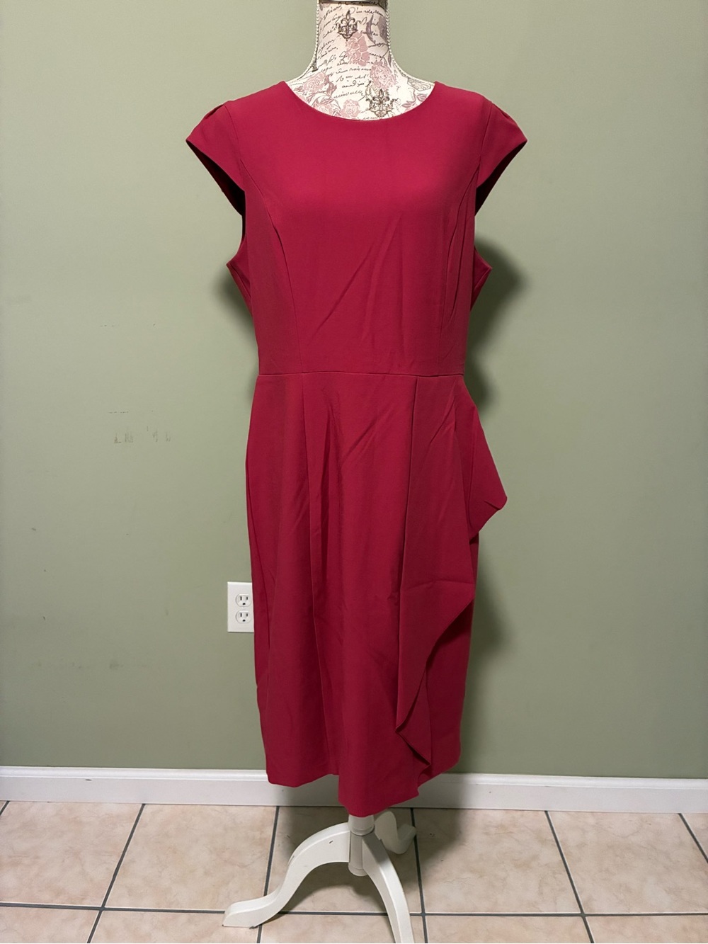 White House Black Market Fuchsia Cap-Sleeve Midi Dress